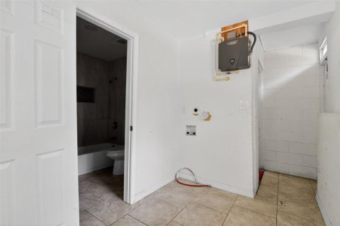 House in Ocala, Florida 3 bedrooms, 147.81 sq.m. № 2157917 - photo 29