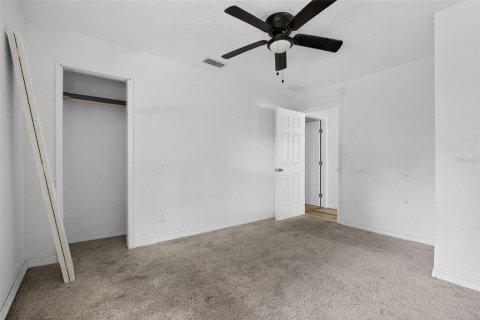 House in Ocala, Florida 3 bedrooms, 147.81 sq.m. № 2157917 - photo 21