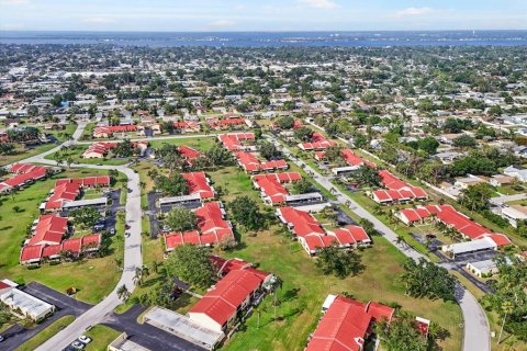 Condo in Bradenton, Florida, 1 bedroom  № 1634715 - photo 28