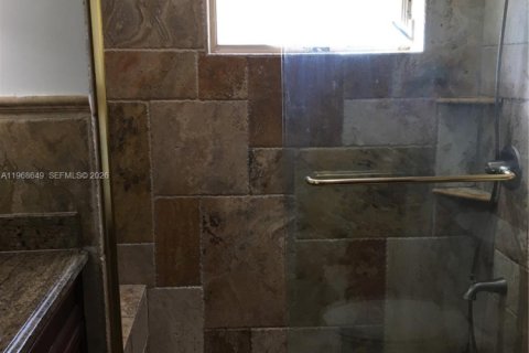 Adosado en alquiler en Miami, Florida, 2 dormitorios, 107.77 m2 № 2031697 - foto 14