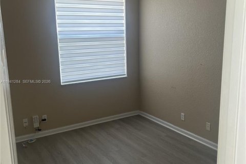 Casa en alquiler en Coral Springs, Florida, 3 dormitorios, 109.07 m2 № 1998850 - foto 11