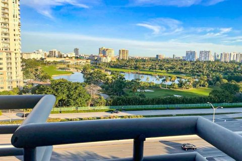 Condominio en venta en Aventura, Florida, 3 dormitorios, 118.08 m2 № 1850903 - foto 3