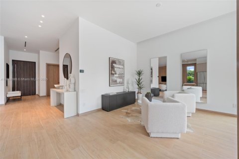 Villa ou maison à vendre à Miami, Floride: 3 chambres, 259.57 m2 № 1971175 - photo 8