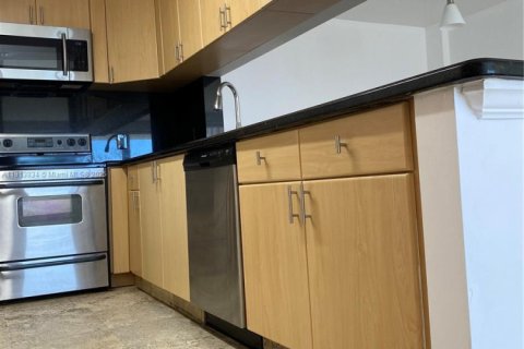 Condo in Key Biscayne, Florida, 2 bedrooms  № 1968508 - photo 7