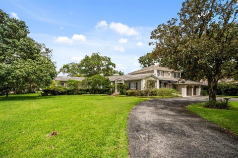 Casa en alquiler en Winter Park, Florida, 4 dormitorios, 339.46 m2 № 1823272 - foto 2