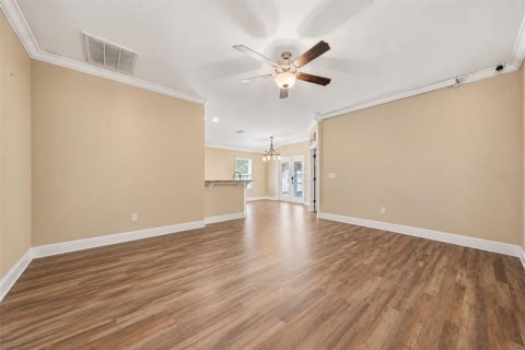 Villa ou maison à vendre à Umatilla, Floride: 3 chambres, 124.58 m2 № 2316657 - photo 3