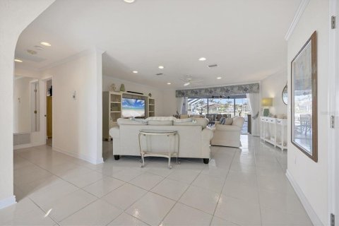Villa ou maison à vendre à Port Charlotte, Floride: 5 chambres, 350.61 m2 № 1835302 - photo 6