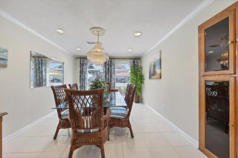 Villa ou maison à vendre à Port Charlotte, Floride: 5 chambres, 350.61 m2 № 1835302 - photo 11