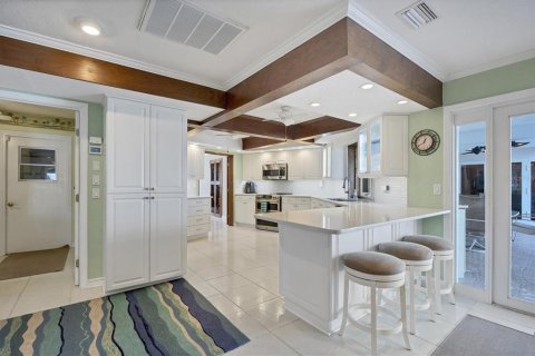 Villa ou maison à vendre à Port Charlotte, Floride: 5 chambres, 350.61 m2 № 1835302 - photo 12