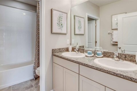 Casa en venta en Gainesville, Florida, 5 dormitorios, 263.47 m2 № 1550628 - foto 15