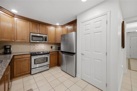Copropriété à vendre à Four Corners, Floride: 3 chambres, 151.43 m2 № 2412548 - photo 7