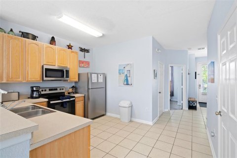 Townhouse in Kissimmee, Florida 3 bedrooms, 133.78 sq.m. № 1804901 - photo 10