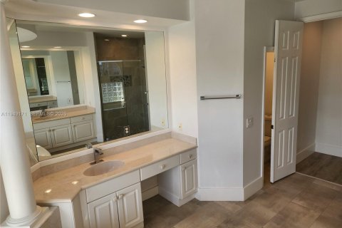 Снять в аренду виллу или дом в Корал-Спрингс, Флорида 4 спальни, 190.26м2, № 2005700 - фото 25