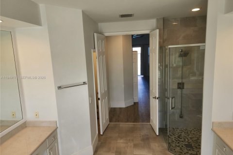 Снять в аренду виллу или дом в Корал-Спрингс, Флорида 4 спальни, 190.26м2, № 2005700 - фото 26