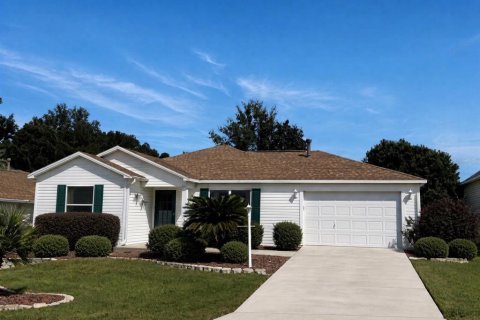 Villa ou maison à The Villages, Floride 2 chambres, 107.77 m2 № 2401095