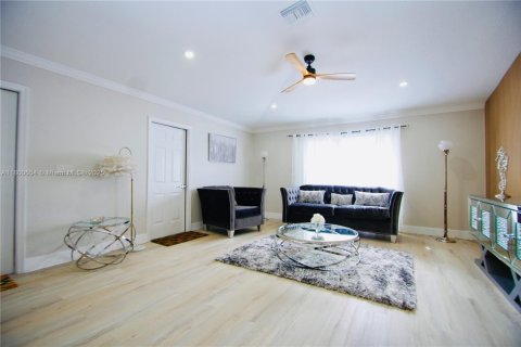 Villa ou maison à louer à Delray Beach, Floride: 3 chambres, 140 m2 № 2014372 - photo 10