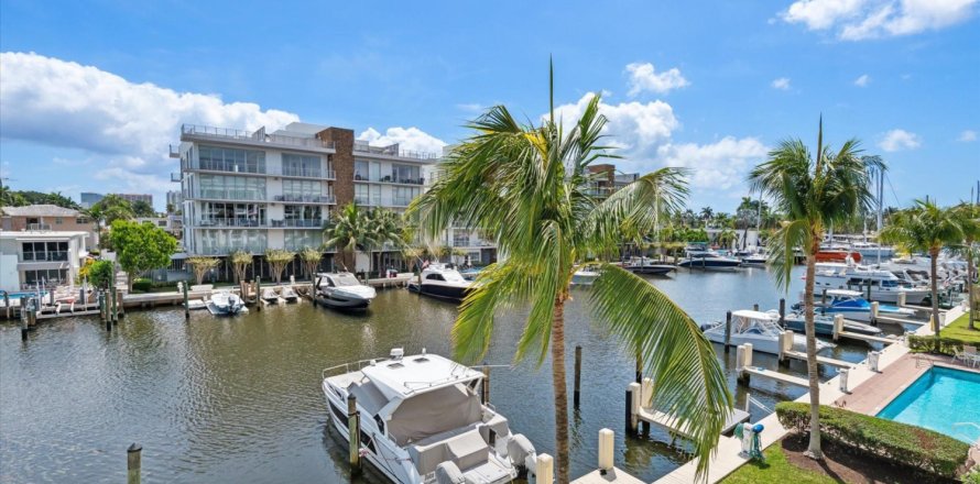 Condo à Fort Lauderdale, Floride, 3 chambres  № 1118005