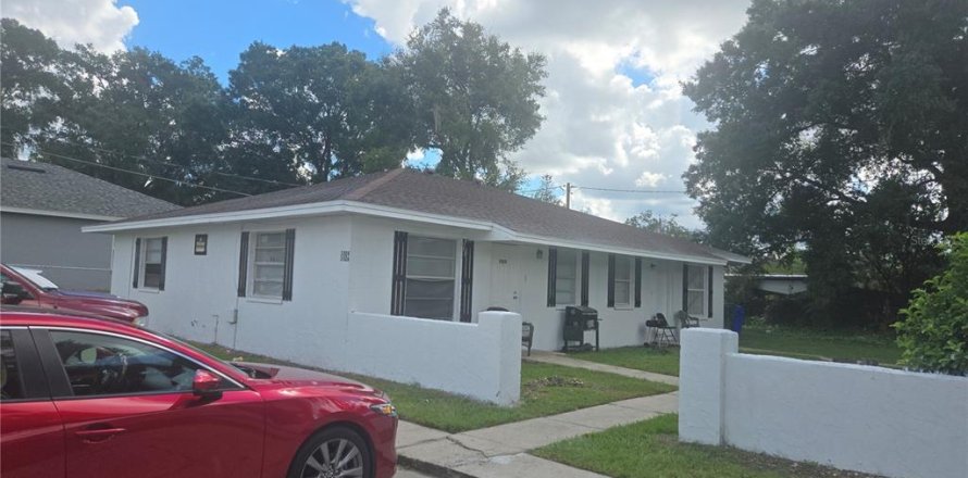 Immobilier commercial à Lakeland, Floride 4 chambres, 168.43 m2 № 2423992
