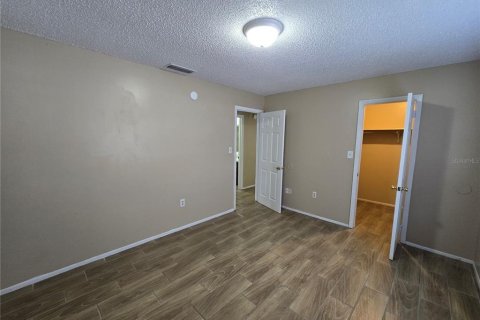 Immobilier commercial à vendre à Lakeland, Floride: 4 chambres, 168.43 m2 № 2423992 - photo 10