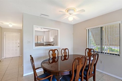 Condominio en venta en Sarasota, Florida, 2 dormitorios, 106.37 m2 № 2101657 - foto 14