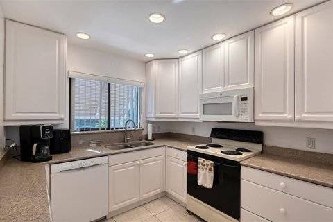 Condominio en venta en Sarasota, Florida, 2 dormitorios, 106.37 m2 № 2101657 - foto 11