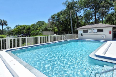 Condominio en venta en Sarasota, Florida, 2 dormitorios, 106.37 m2 № 2101657 - foto 3
