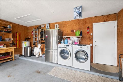 House in Spring Hill, Florida 3 bedrooms, 139.07 sq.m. № 1901867 - photo 20
