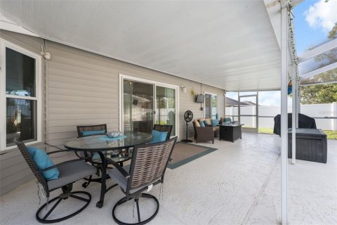House in Spring Hill, Florida 3 bedrooms, 139.07 sq.m. № 1901867 - photo 19