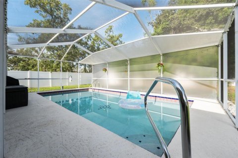 House in Spring Hill, Florida 3 bedrooms, 139.07 sq.m. № 1901867 - photo 21