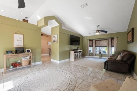House in Spring Hill, Florida 3 bedrooms, 139.07 sq.m. № 1901867 - photo 5