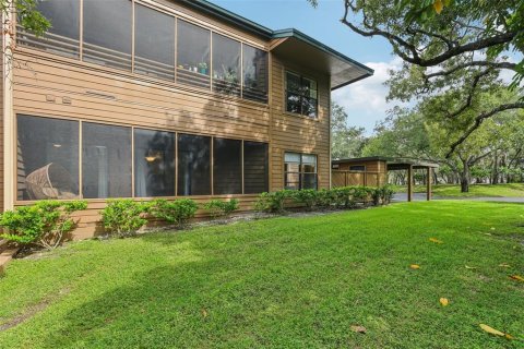Condo in Palm Harbor, Florida, 2 bedrooms  № 1913778 - photo 21