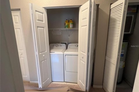 Condominio en alquiler en Sarasota, Florida, 3 dormitorios, 112.6 m2 № 1885259 - foto 19