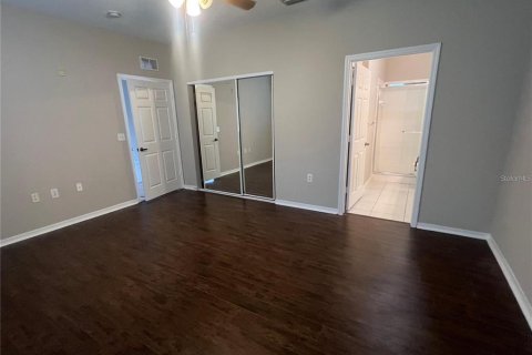 Condominio en alquiler en Sarasota, Florida, 3 dormitorios, 112.6 m2 № 1885259 - foto 6