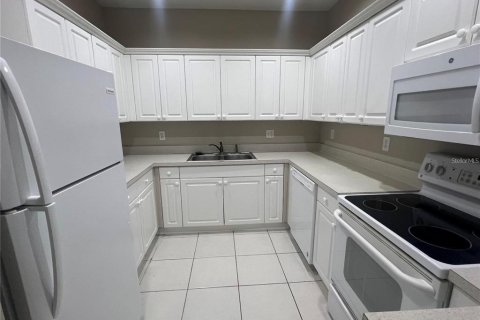 Condominio en alquiler en Sarasota, Florida, 3 dormitorios, 112.6 m2 № 1885259 - foto 14