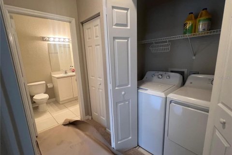Condominio en alquiler en Sarasota, Florida, 3 dormitorios, 112.6 m2 № 1885259 - foto 18
