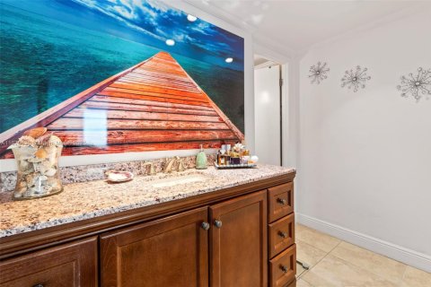 Condo in Hollywood, Florida, 2 bedrooms  № 1980459 - photo 28