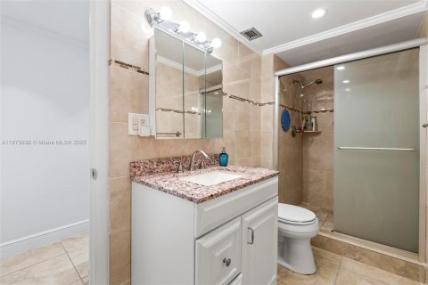 Condo in Hollywood, Florida, 2 bedrooms  № 1980459 - photo 29