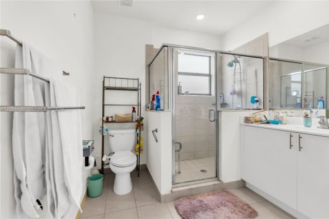 Adosado en venta en Homestead, Florida, 3 dormitorios, 157.47 m2 № 2172772 - foto 20
