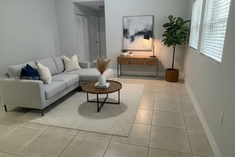 Снять в аренду кондоминиум в Корал-Спрингс, Флорида 3 спальни, 119.47м2, № 2046829 - фото 19