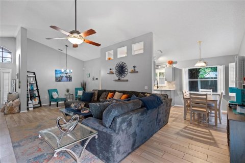 Villa ou maison à vendre à Winter Haven, Floride: 3 chambres, 134.99 m2 № 2129995 - photo 6
