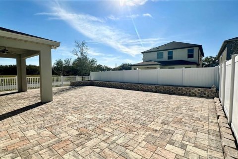 House in Kissimmee, Florida 4 bedrooms, 240.25 sq.m. № 1678284 - photo 17