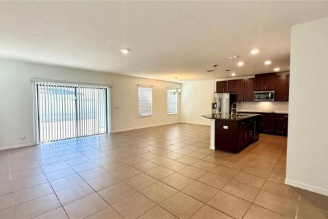 House in Kissimmee, Florida 4 bedrooms, 240.25 sq.m. № 1678284 - photo 7