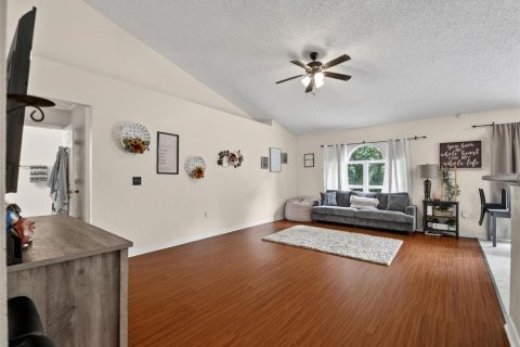Casa en venta en Palm Coast, Florida, 3 dormitorios, 150.97 m2 № 2107705 - foto 10