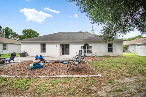 Casa en venta en Palm Coast, Florida, 3 dormitorios, 150.97 m2 № 2107705 - foto 3