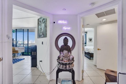 Copropriété à vendre à Miami Beach, Floride: 2 chambres, 100.71 m2 № 2154817 - photo 14