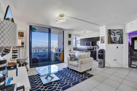 Copropriété à vendre à Miami Beach, Floride: 2 chambres, 100.71 m2 № 2154817 - photo 13
