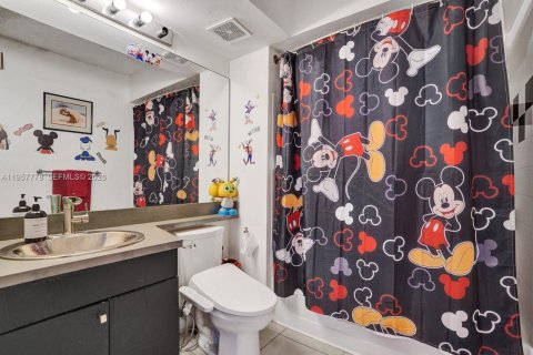 Copropriété à vendre à Miami Beach, Floride: 2 chambres, 100.71 m2 № 2154817 - photo 28