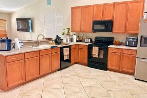 Casa en venta en Port St. Lucie, Florida, 4 dormitorios, 196.21 m2 № 2153857 - foto 9