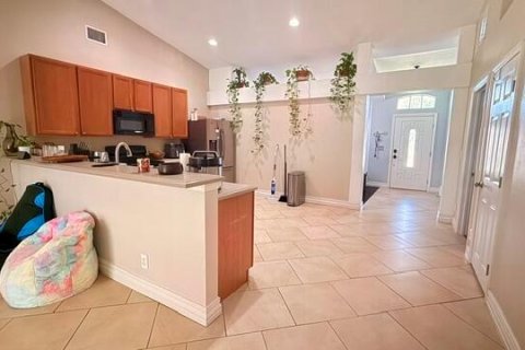 Casa en venta en Port St. Lucie, Florida, 4 dormitorios, 196.21 m2 № 2153857 - foto 8