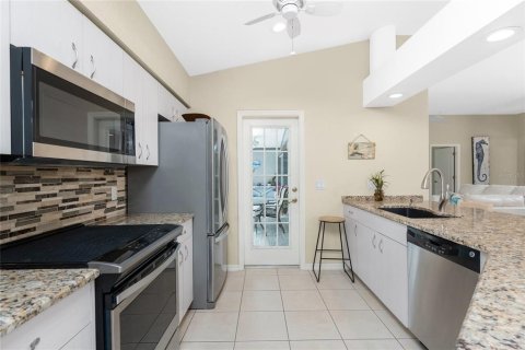 House in Rotonda, Florida 3 bedrooms, 177.81 sq.m. № 1560687 - photo 15